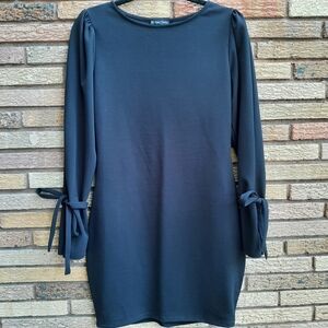NWT Zara Medium Long Sleeve Black Dress